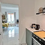 Lägenhet Fiorella's Oasis